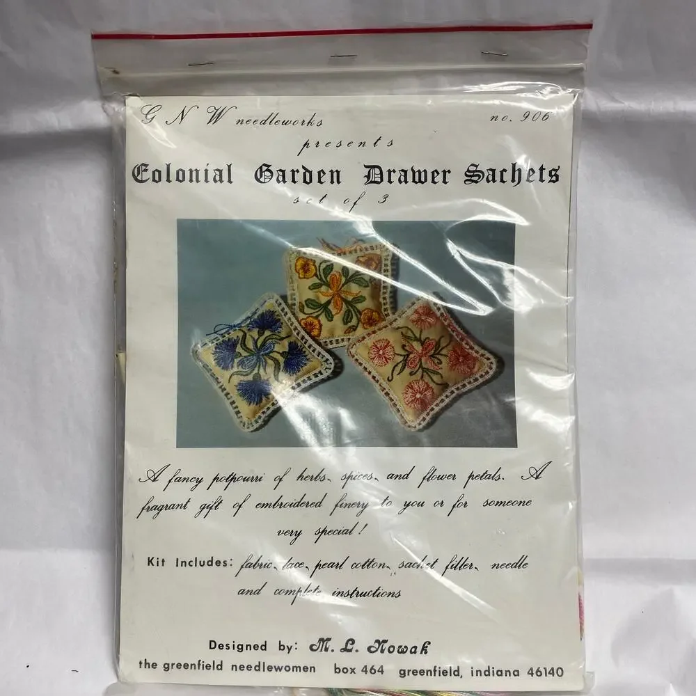 Vintage GNW Needleworks Colonial Garden Drawer Sachets Embroidery Stitch Kit